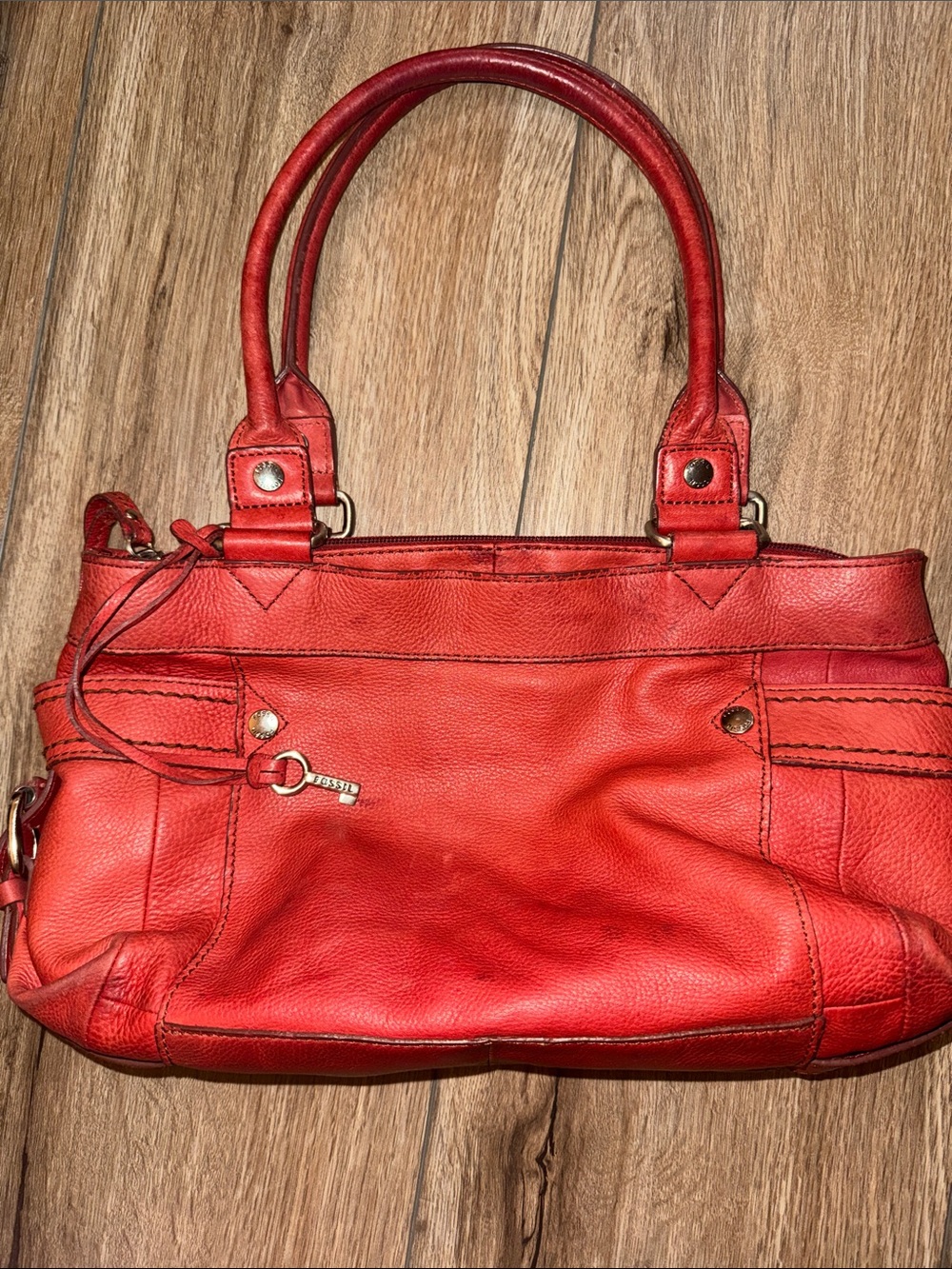 Y2K Fossil Pebbeled Soft Red Leather Shoulder Bag
